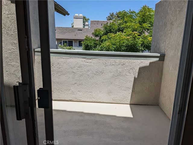 38 Exeter, Irvine, CA 92612