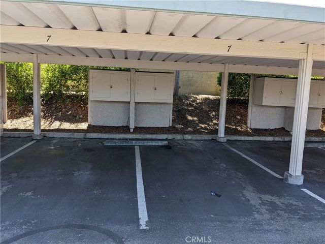 38 Exeter, Irvine, CA 92612
