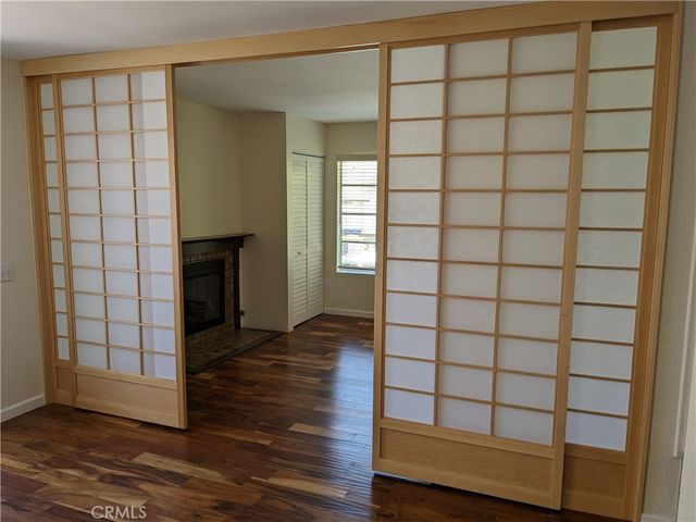 38 Exeter, Irvine, CA 92612