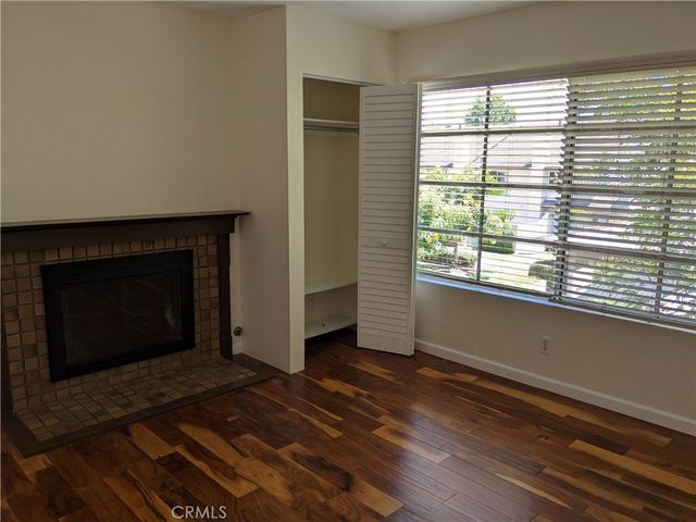 38 Exeter, Irvine, CA 92612