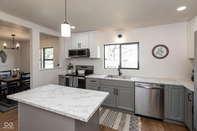130 Hiawatha Drive, Noblesville, IN 46062