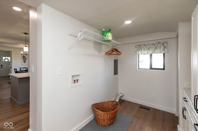 130 Hiawatha Drive, Noblesville, IN 46062