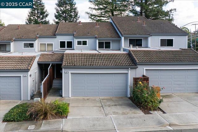 206 Buena Vida Ct, Martinez, CA 94553