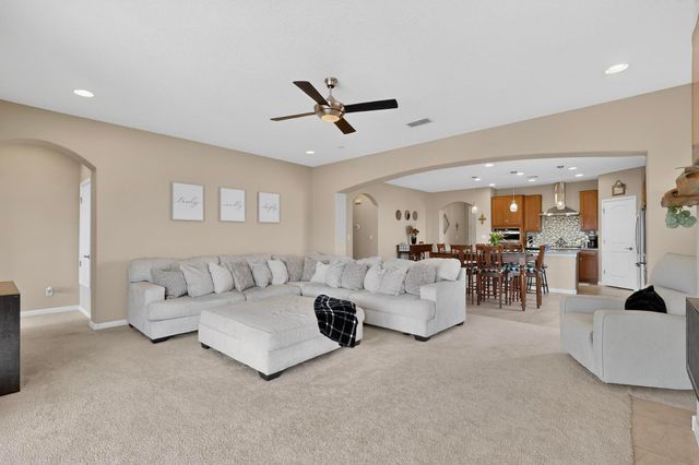 4772 Viento Del Norte, Santa Fe, NM 87507