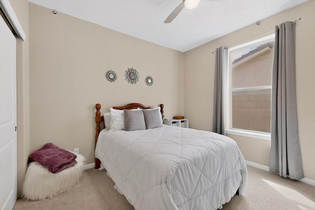 4772 Viento Del Norte, Santa Fe, NM 87507