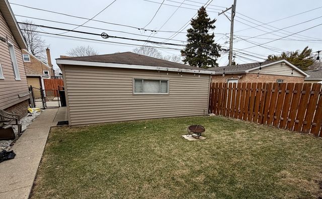 3742 N Harlem Avenue 1, Chicago, IL 60634