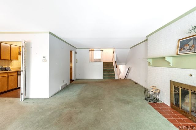 122 Bridle Path, Orchard Park, NY 14127