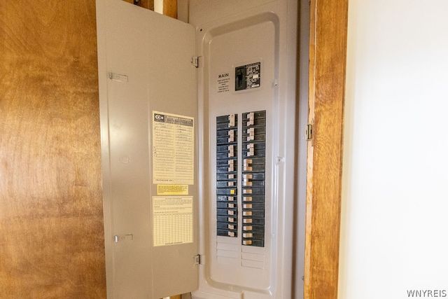 122 Bridle Path, Orchard Park, NY 14127