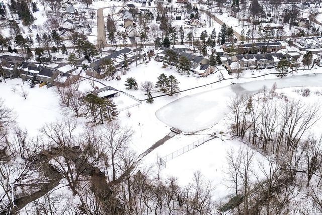 122 Bridle Path, Orchard Park, NY 14127