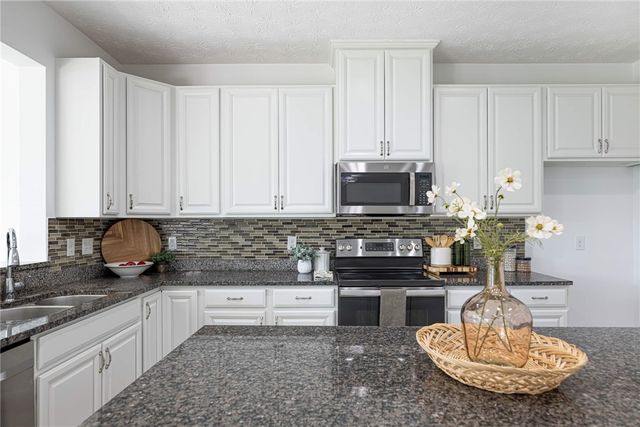 1349 Senna Street, Tipp City, OH 45371