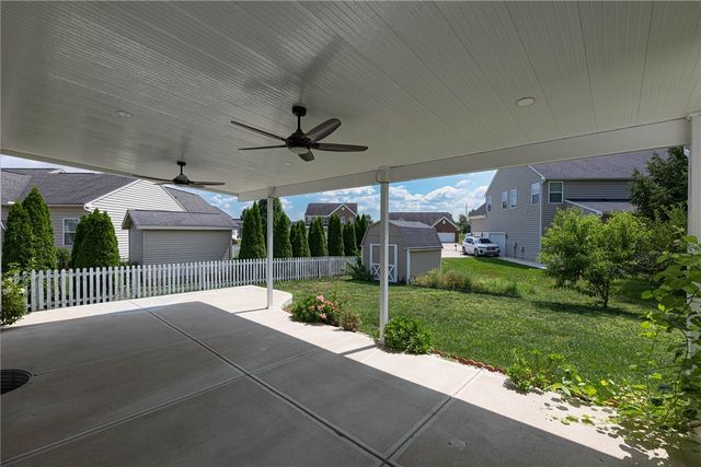 1349 Senna Street, Tipp City, OH 45371