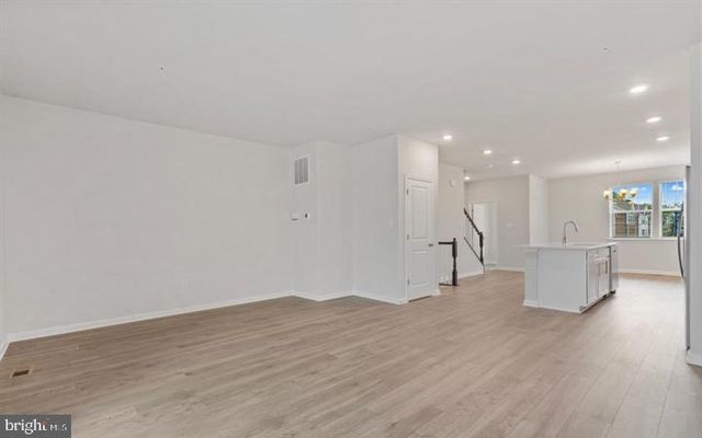 8710 CHERRYBARK RD, Clinton, MD 20735