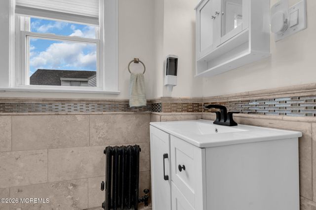 84 Fairfield Avenue, West Caldwell, NJ 07006