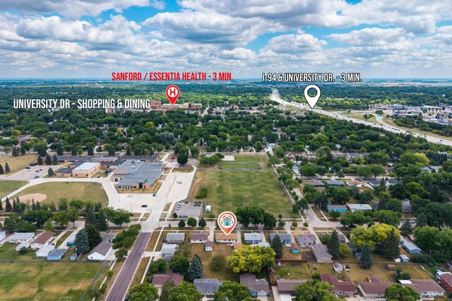 1805 17th Street S, Fargo, ND 58103