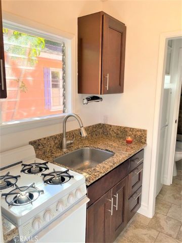 273 Lower Cliff Drive, Laguna Beach, CA 92651