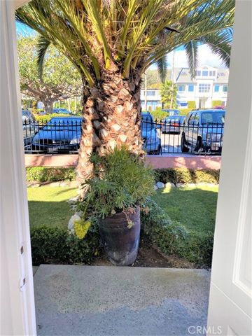 273 Lower Cliff Drive, Laguna Beach, CA 92651