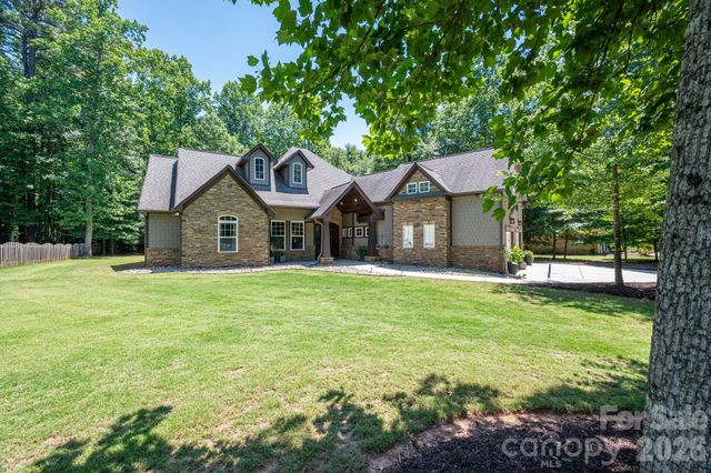 489 Evergreen Road, Lake Wylie, SC 29710