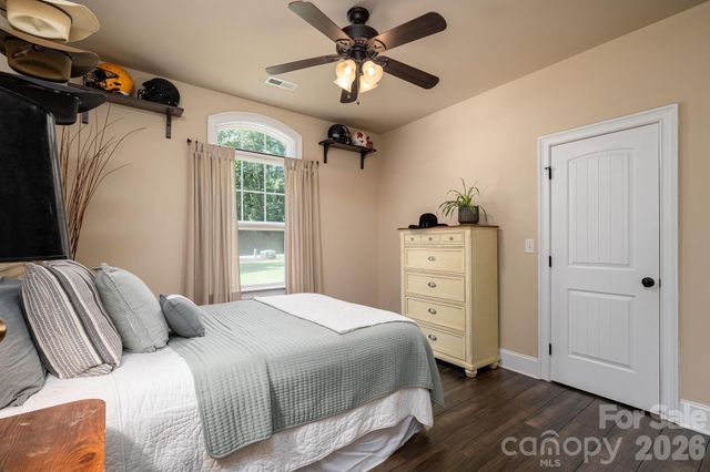489 Evergreen Road, Lake Wylie, SC 29710