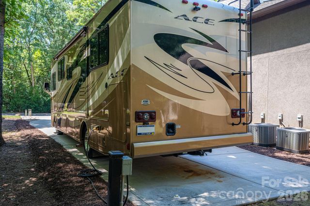 489 Evergreen Road, Lake Wylie, SC 29710