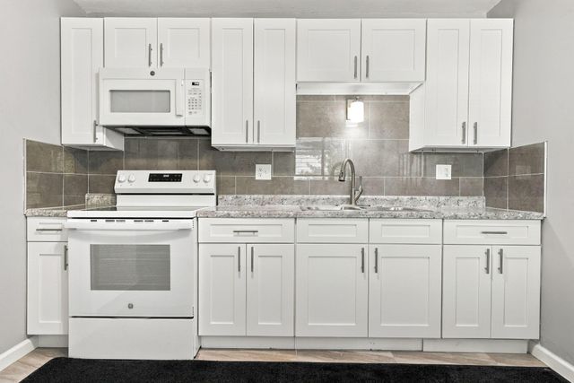 3049 Durham Drive, Columbus, OH 43207