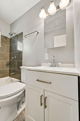3049 Durham Drive, Columbus, OH 43207