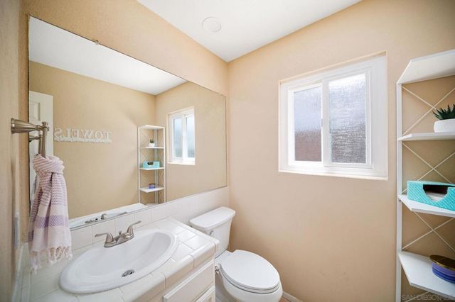 4368 Yosemite, Carlsbad, CA 92010