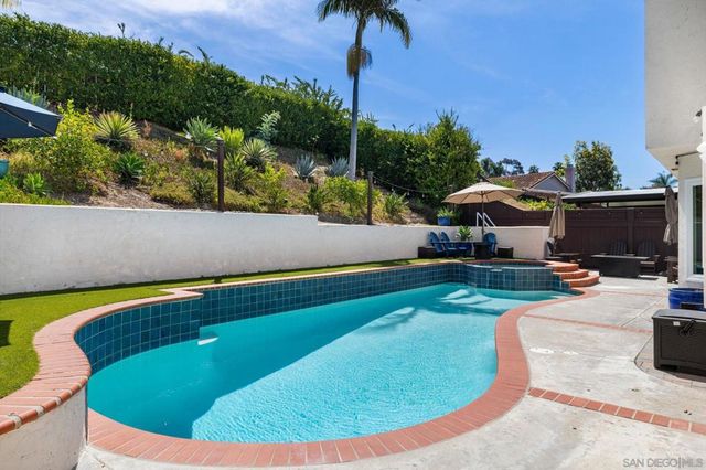 4368 Yosemite, Carlsbad, CA 92010