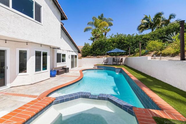 4368 Yosemite, Carlsbad, CA 92010