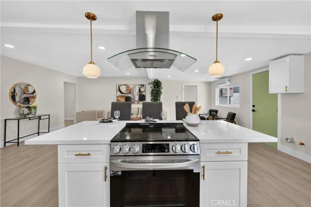 17915 E Newburgh, Azusa, CA 91702