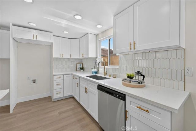 17915 E Newburgh, Azusa, CA 91702