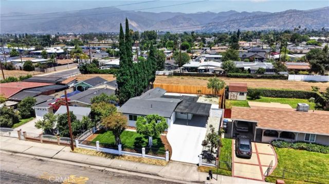 17915 E Newburgh, Azusa, CA 91702