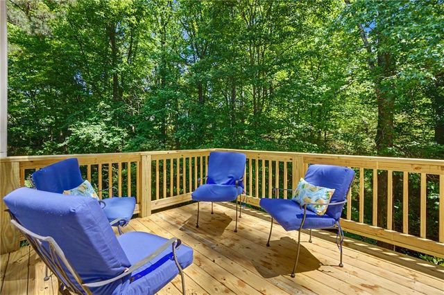 304 Stone Valley Crossing, Canton, GA 30114