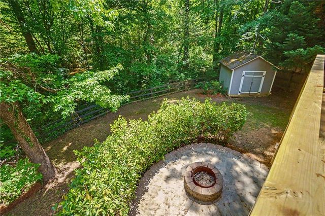 304 Stone Valley Crossing, Canton, GA 30114