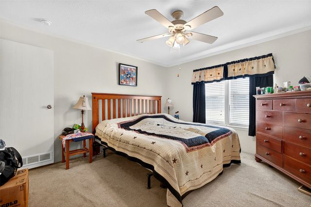 437 County Road 292, Collinsville, TX 76233