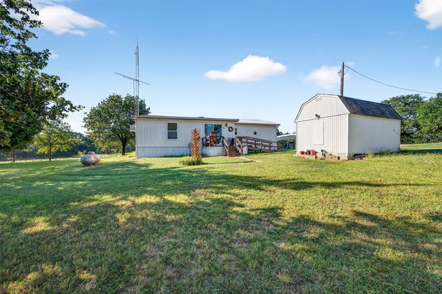 437 County Road 292, Collinsville, TX 76233