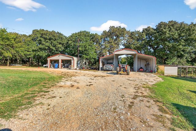 437 County Road 292, Collinsville, TX 76233