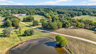 437 County Road 292, Collinsville, TX 76233