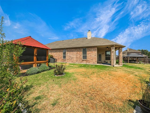 1317 Wheatear Drive, Little Elm, TX 75068