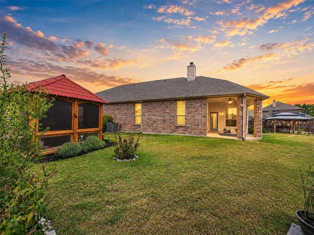 1317 Wheatear Drive, Little Elm, TX 75068