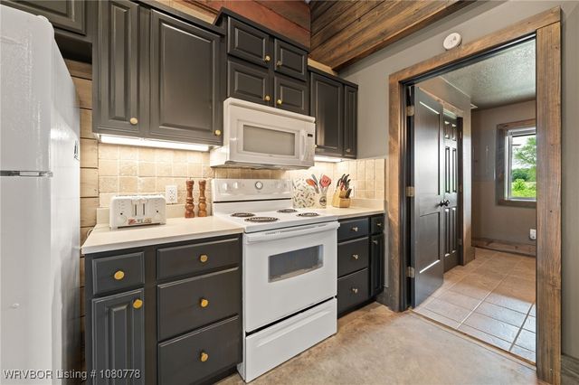 465 Boyd Drive, New Blaine, AR 72851