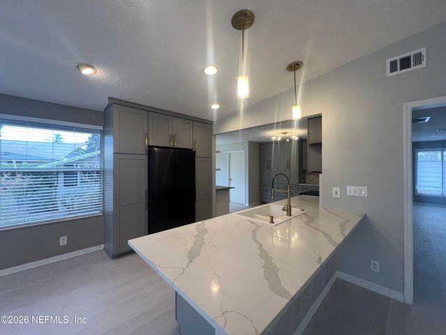 7955 PINE LAKE Road, Jacksonville, FL 32256