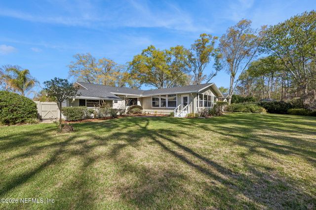 7955 PINE LAKE Road, Jacksonville, FL 32256