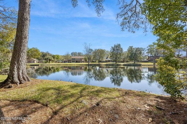 7955 PINE LAKE Road, Jacksonville, FL 32256