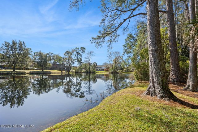 7955 PINE LAKE Road, Jacksonville, FL 32256