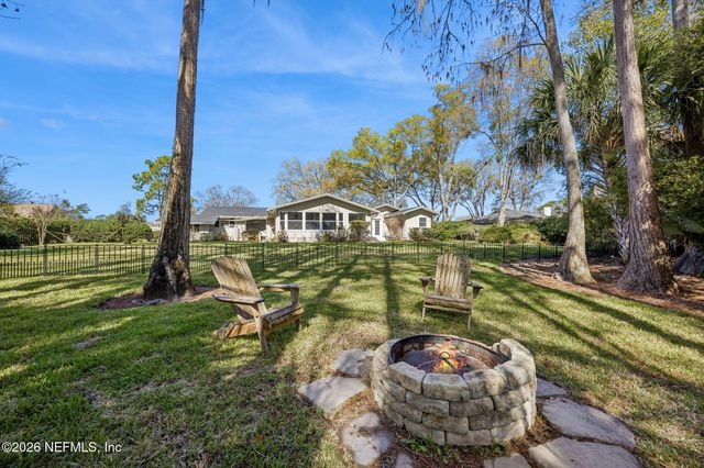 7955 PINE LAKE Road, Jacksonville, FL 32256