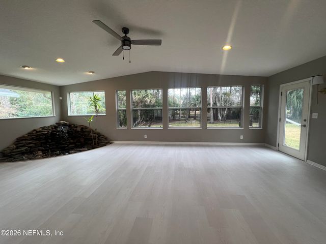 7955 PINE LAKE Road, Jacksonville, FL 32256