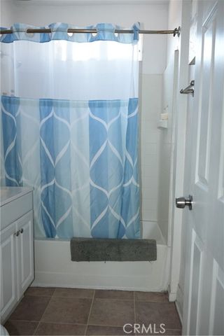 611 W 91st, Los Angeles, CA 90044