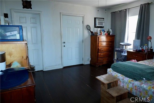 611 W 91st, Los Angeles, CA 90044