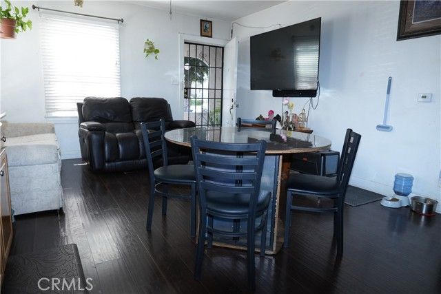 611 W 91st, Los Angeles, CA 90044