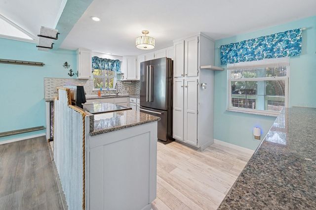 259 SE 373 STREET, Old Town, FL 32680